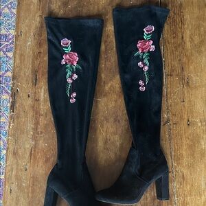 Madden Girl Black Over-the-Knee Embroidered Boots | Floral | Size 7
